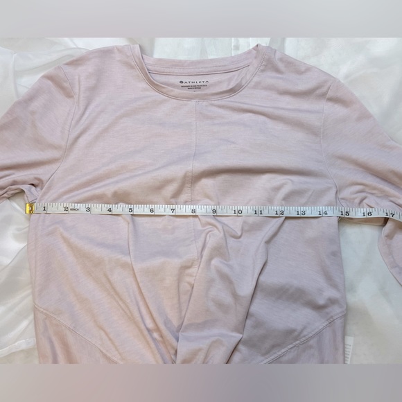 Athleta Essence Twist Light Pink Long Sleeved Top - Picture 10 of 10